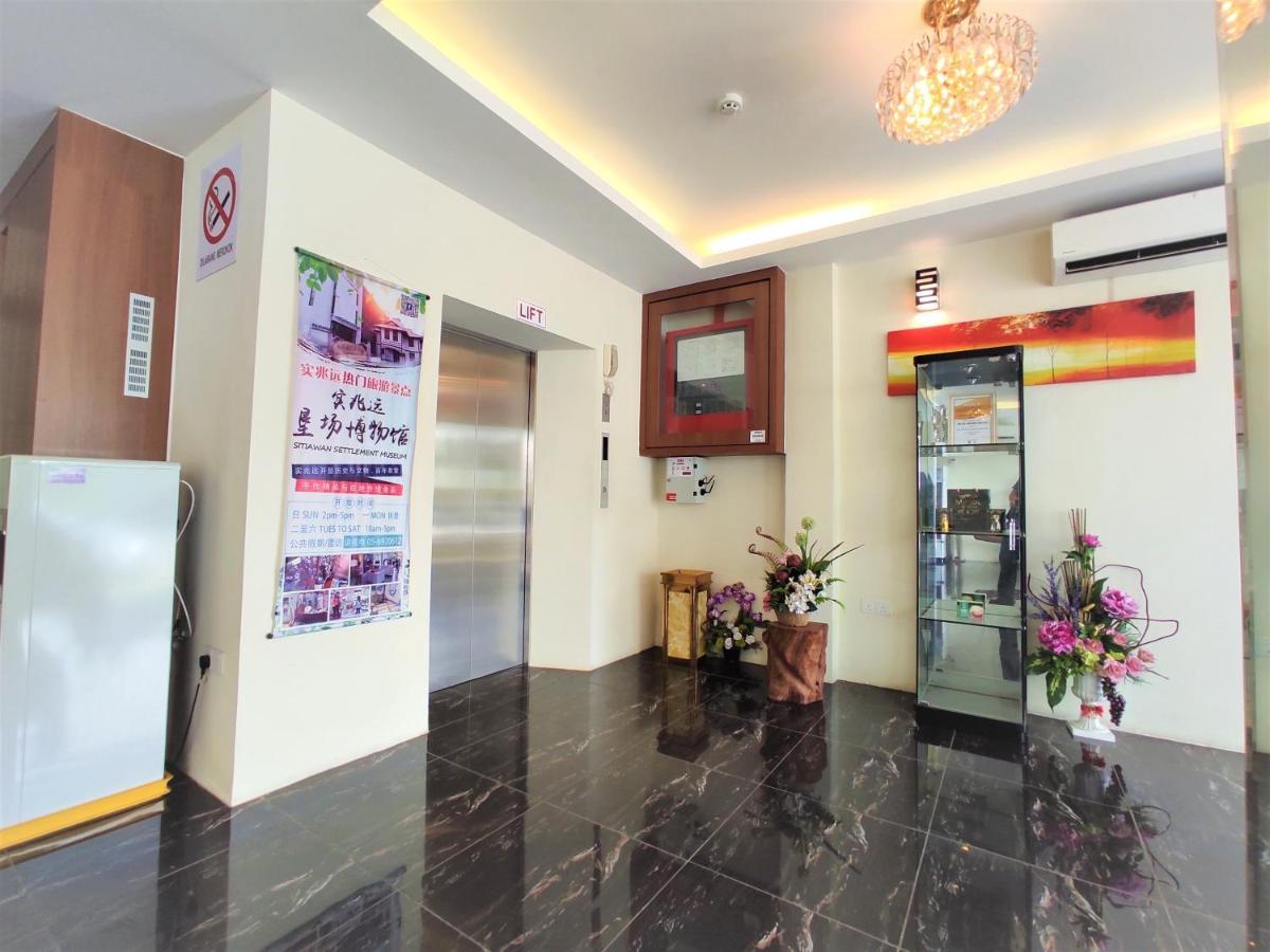Apple Suites Hotel Sitiawan Exteriör bild