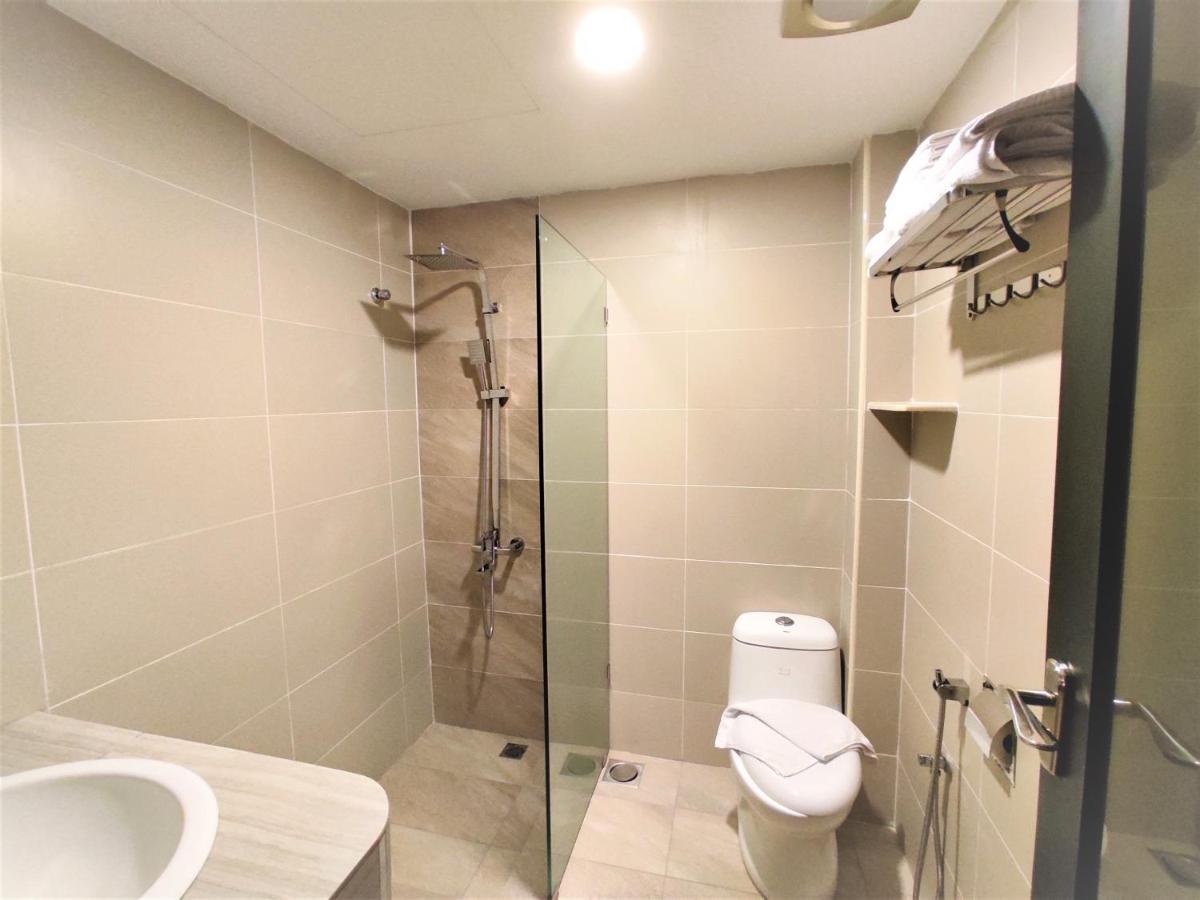 Apple Suites Hotel Sitiawan Exteriör bild