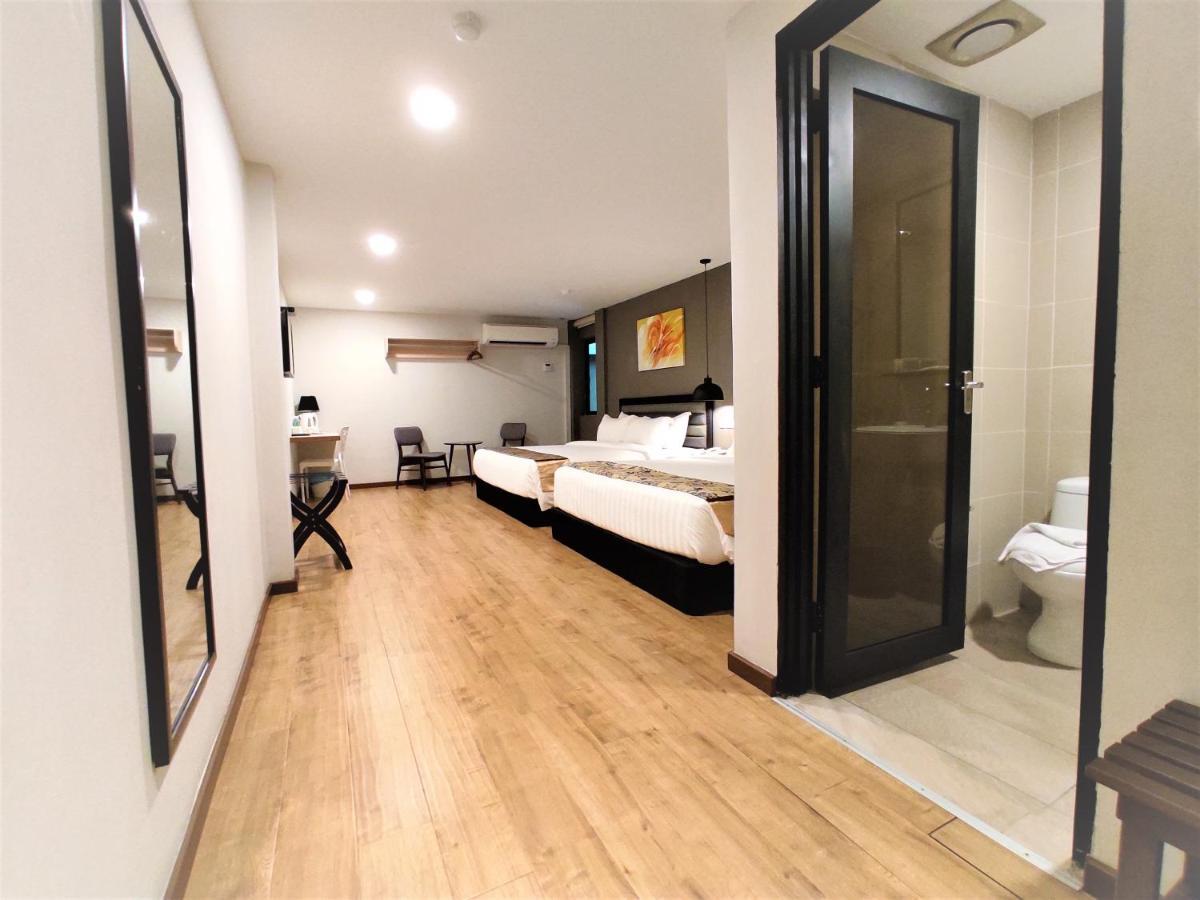 Apple Suites Hotel Sitiawan Exteriör bild