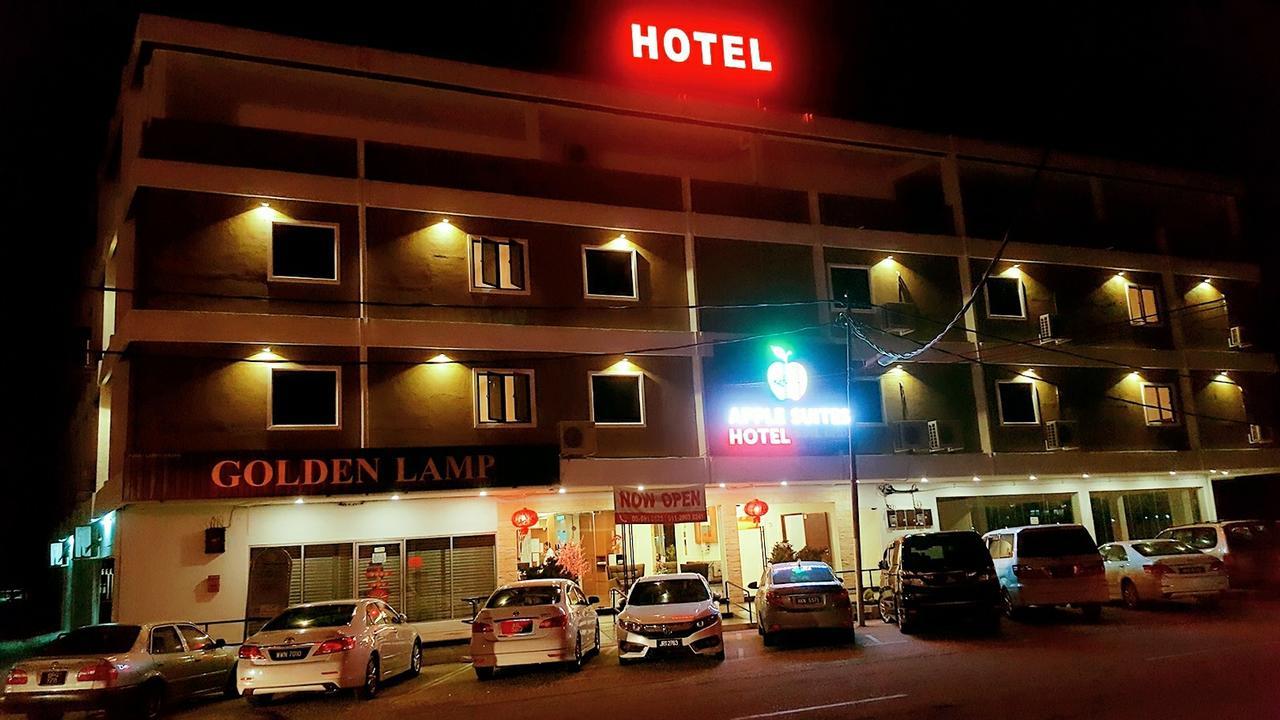 Apple Suites Hotel Sitiawan Exteriör bild